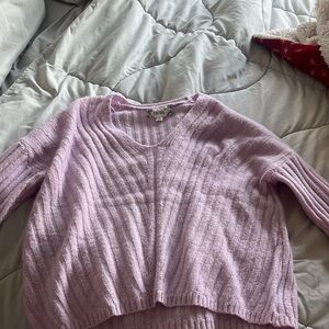 Pink Rose XS light purple cropped sweater.
